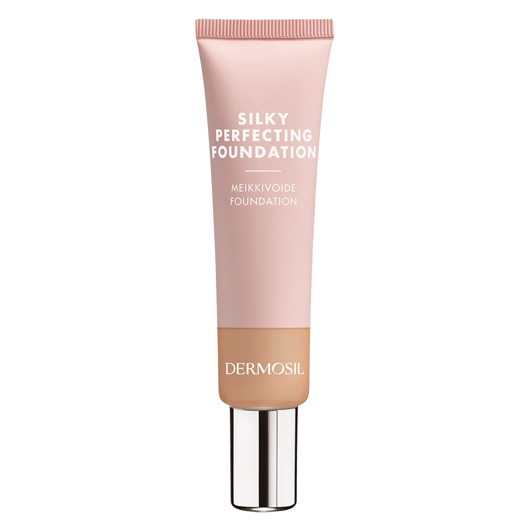Silky Perfecting Foundation covers imperfections and