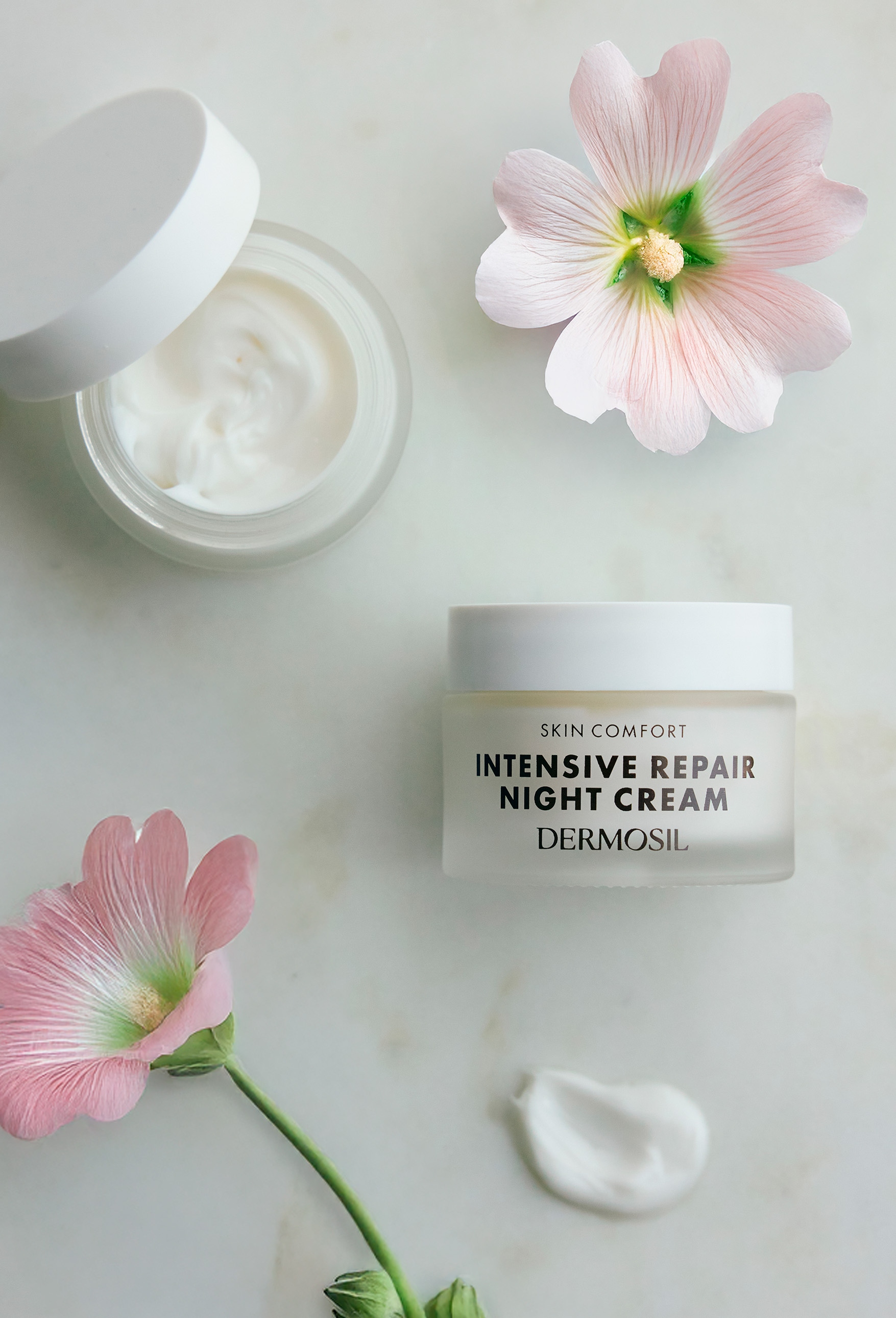 Retinol cream: an anti-age night cream for mature skin - Dermosil