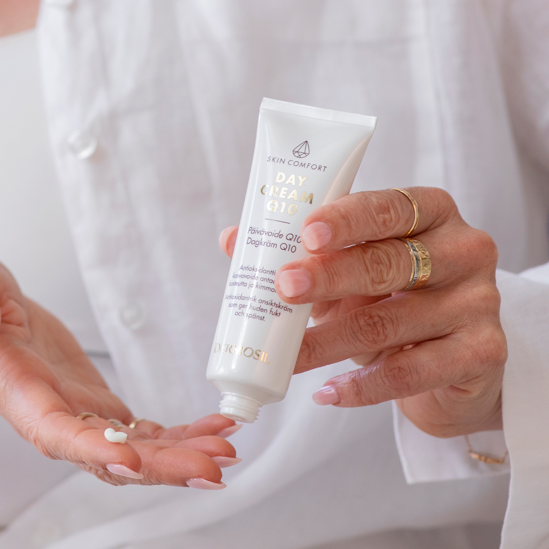 Cleansing milk with collagen - Dermosil